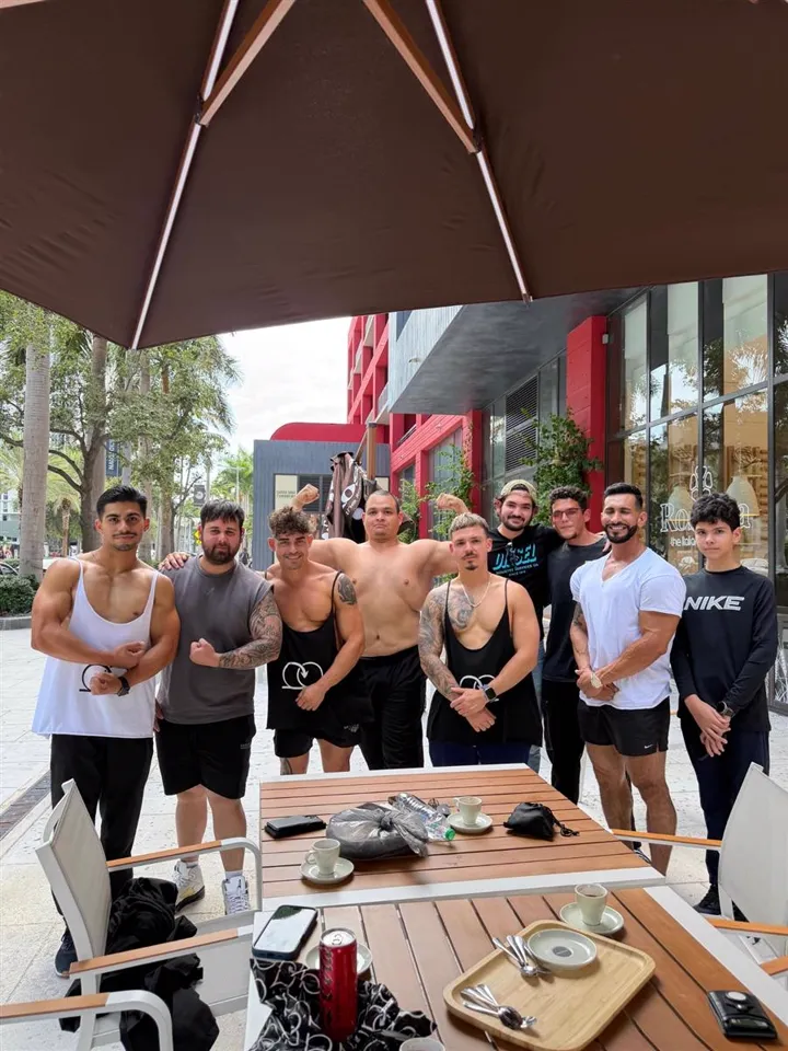 Almuerzo del Team GOODDOOFIT en Miami